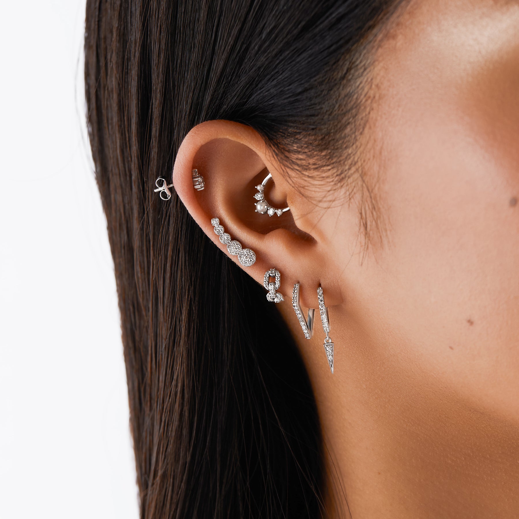JANE - Diamond & Gold Ear Piercing