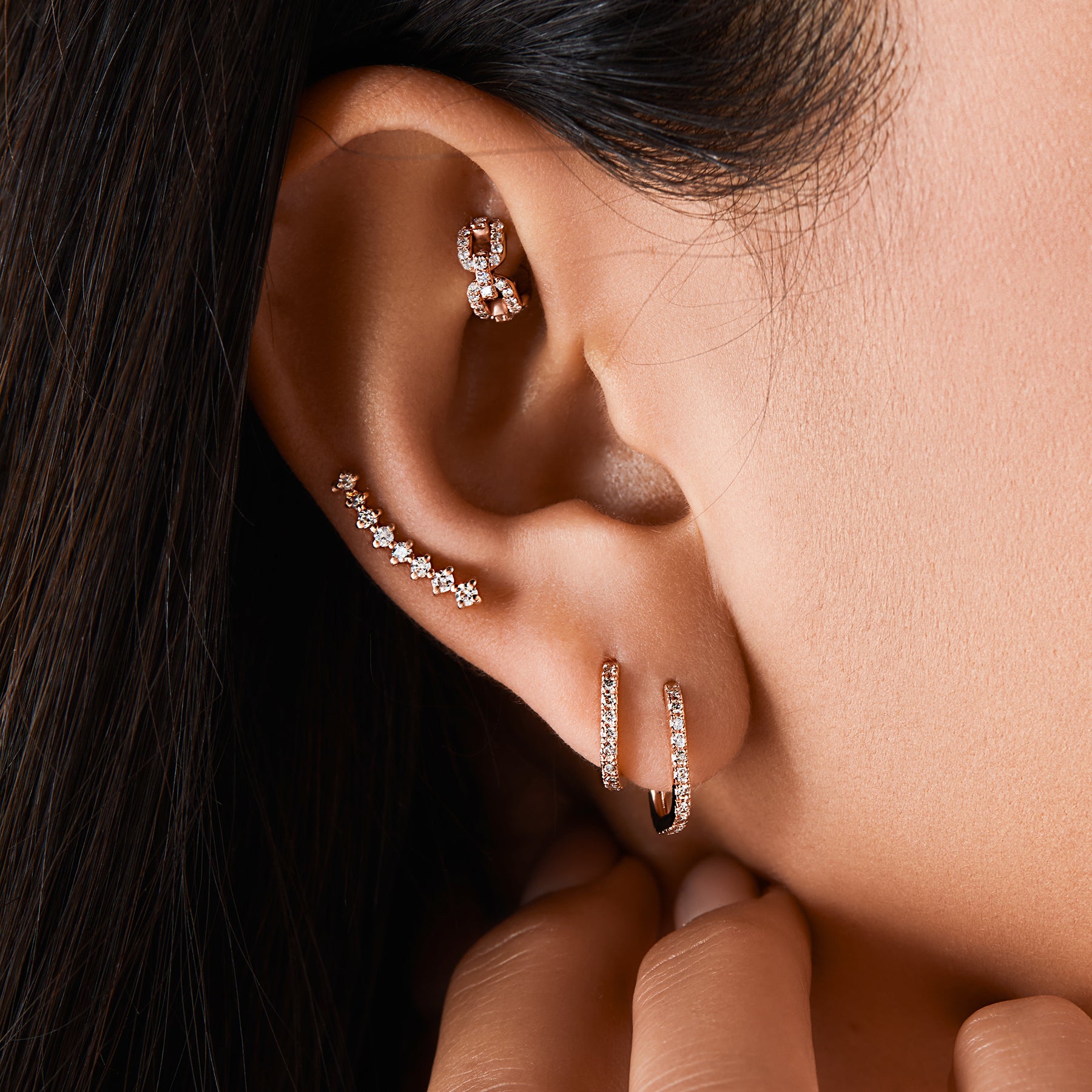 ATHENA - Diamond & Gold Rectangular Hoop Earring