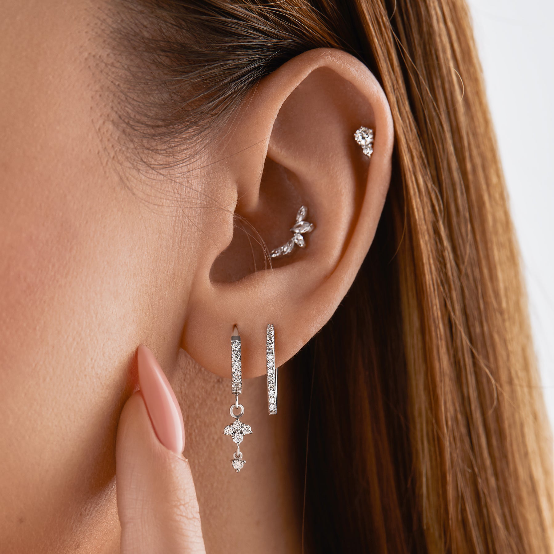 MARIA - Diamond Crawling Earring